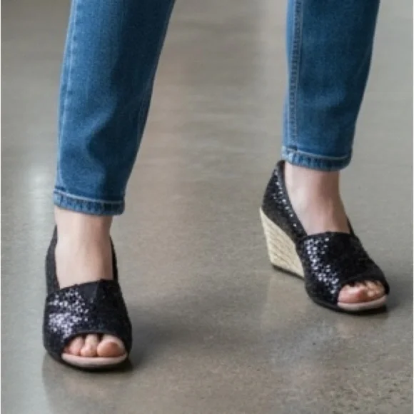 Toms Black Sequin Wedges - Picture 2 of 10